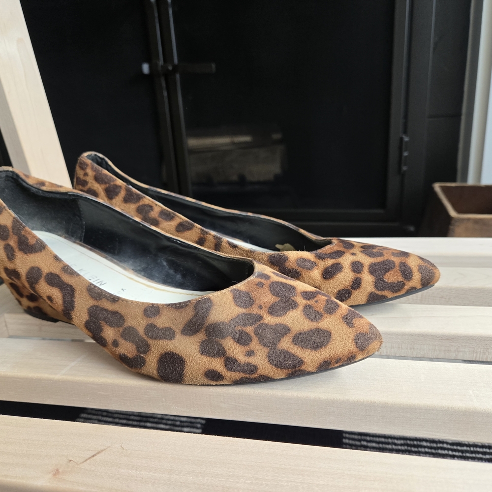 Anne Klein Leopard Print Pointed Toe Flats - Brown/Black